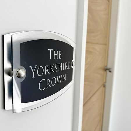 The Yorkshire Crown - Luxury Apartment - Free Parking Nearby Χαρογκέιτ Εξωτερικό φωτογραφία