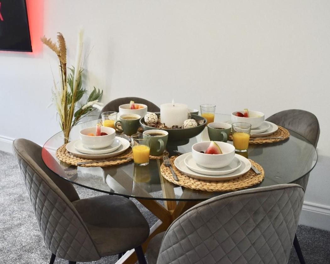 The Yorkshire Crown - Luxury Apartment - Free Parking Nearby Χαρογκέιτ Εξωτερικό φωτογραφία