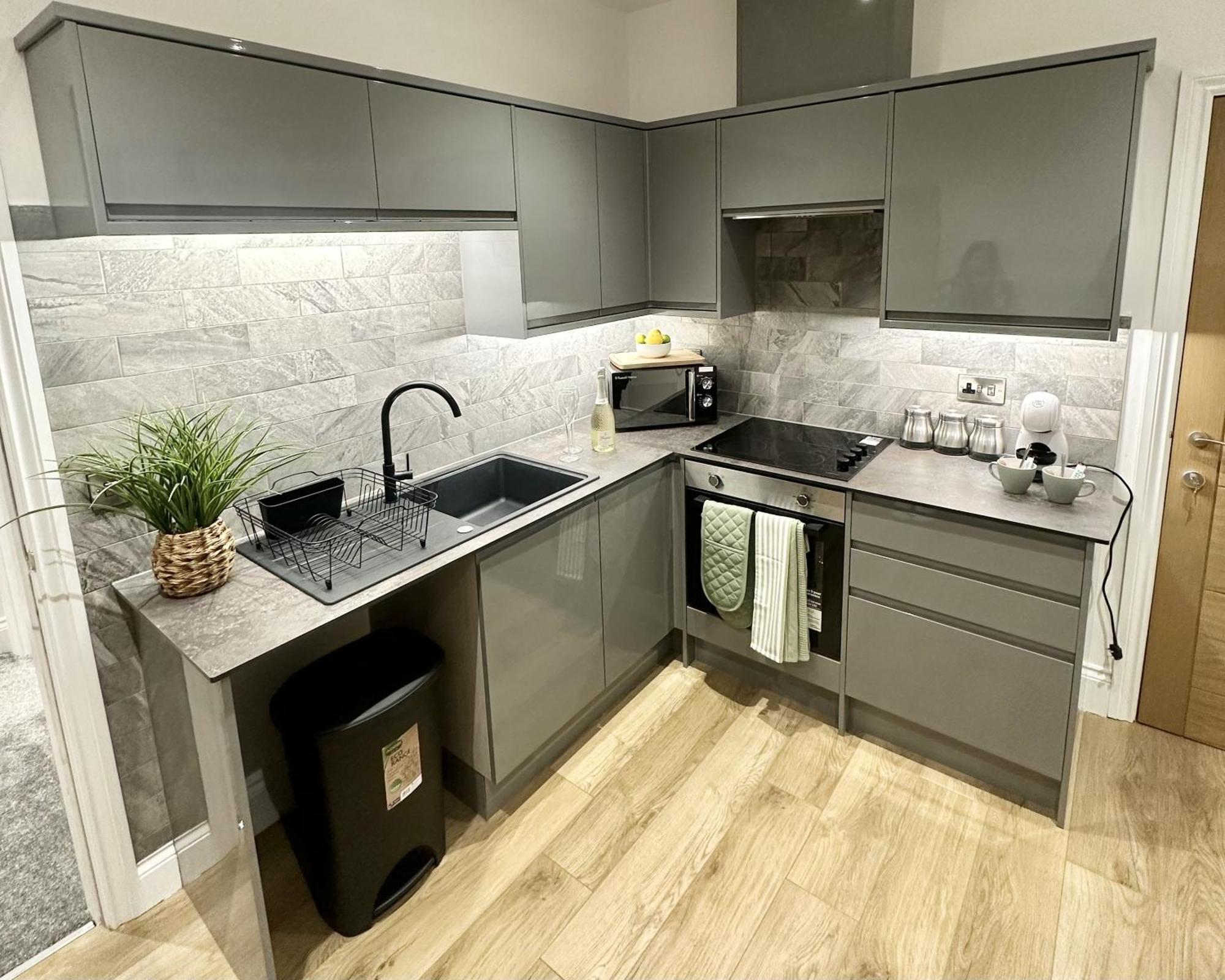 The Yorkshire Crown - Luxury Apartment - Free Parking Nearby Χαρογκέιτ Εξωτερικό φωτογραφία