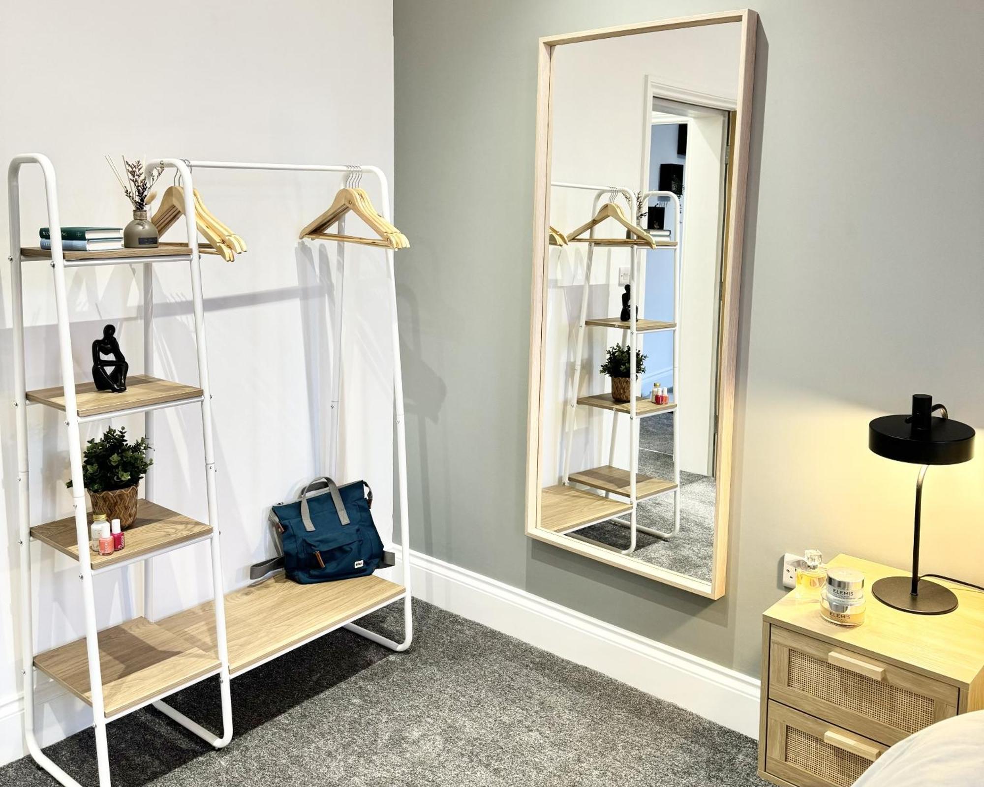 The Yorkshire Crown - Luxury Apartment - Free Parking Nearby Χαρογκέιτ Εξωτερικό φωτογραφία