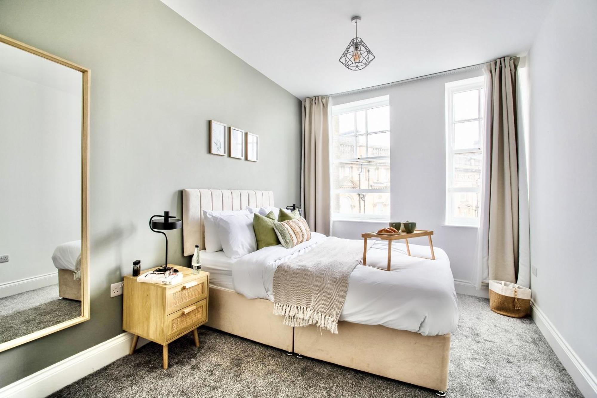 The Yorkshire Crown - Luxury Apartment - Free Parking Nearby Χαρογκέιτ Εξωτερικό φωτογραφία